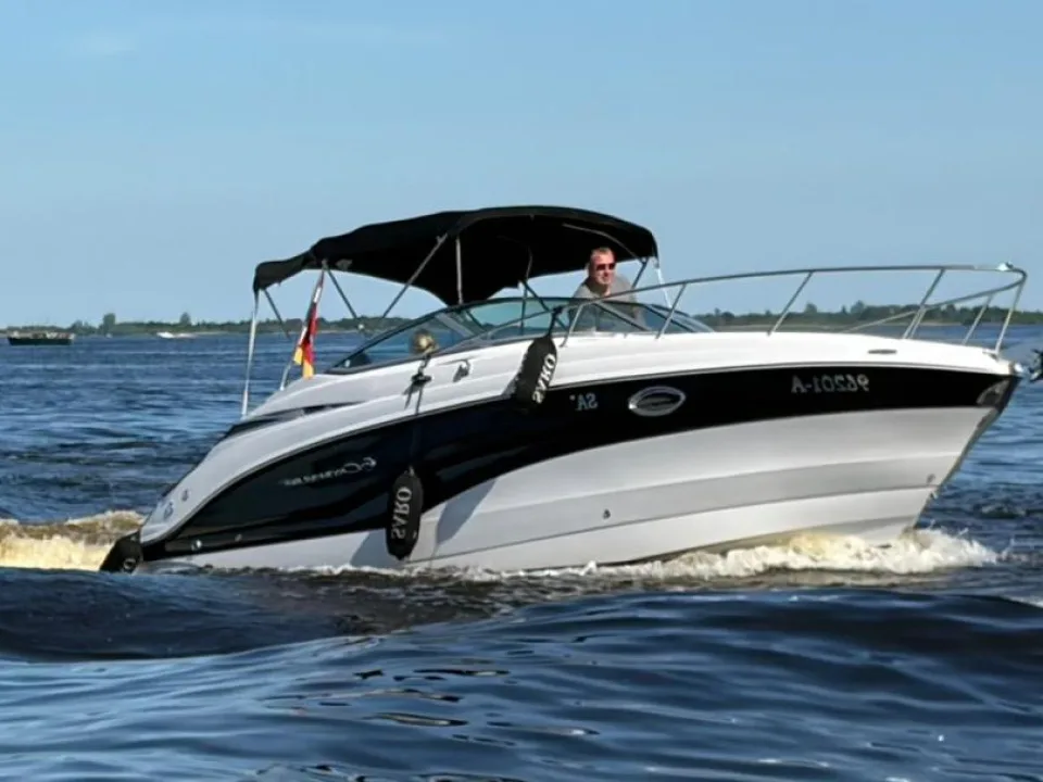 Crownline 264 CR used - photo 1