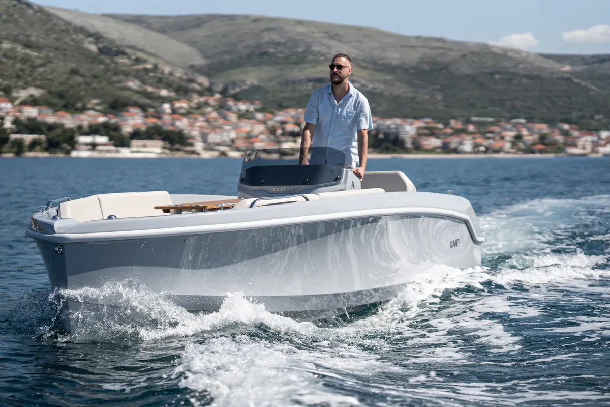 Rand Boats Breeze 20