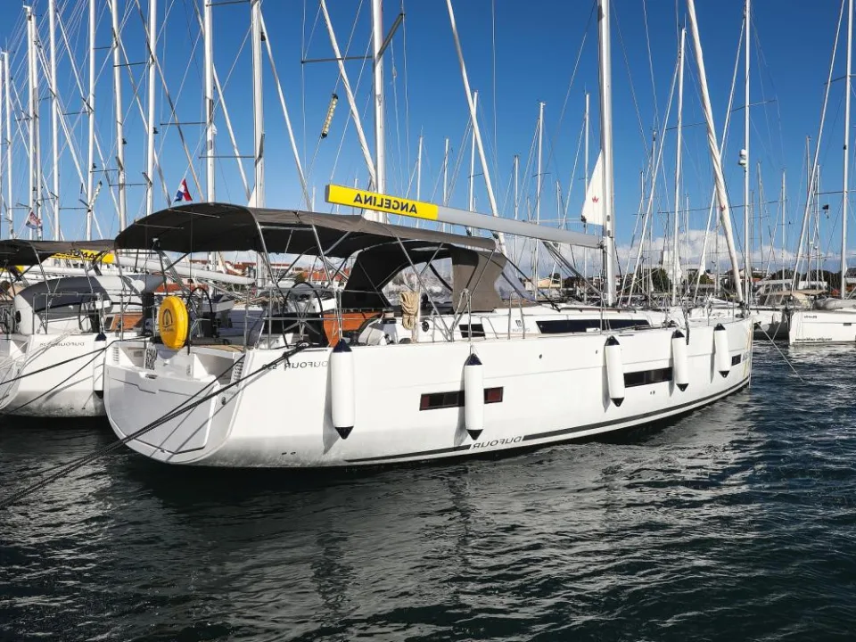 Dufour 530 gebraucht - Foto 1