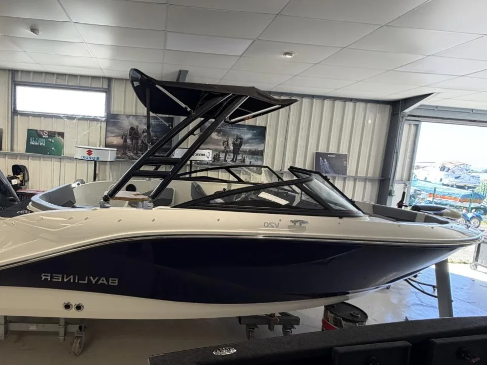 Bayliner V20 usato - foto 1