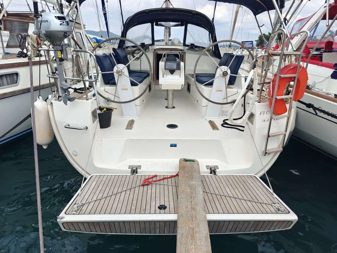 Bavaria Yachts 37 CRUISER used - photo 1