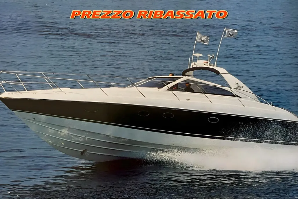 Marine Projects Princess V42 usato - foto 1 Marine Projects Princess V42 usato - foto 1