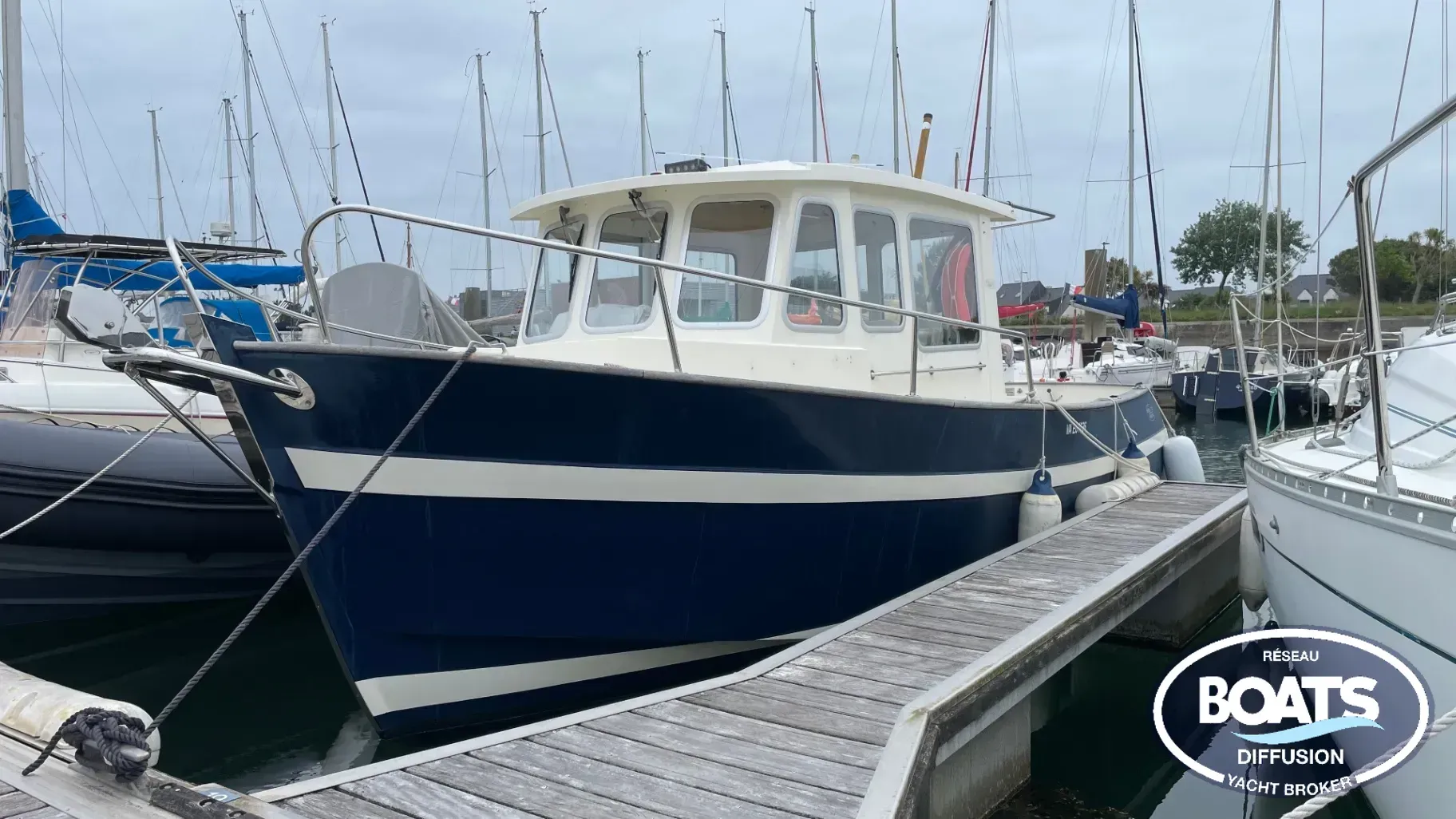 Rhéa Marine 730 Fishing used - photo 1