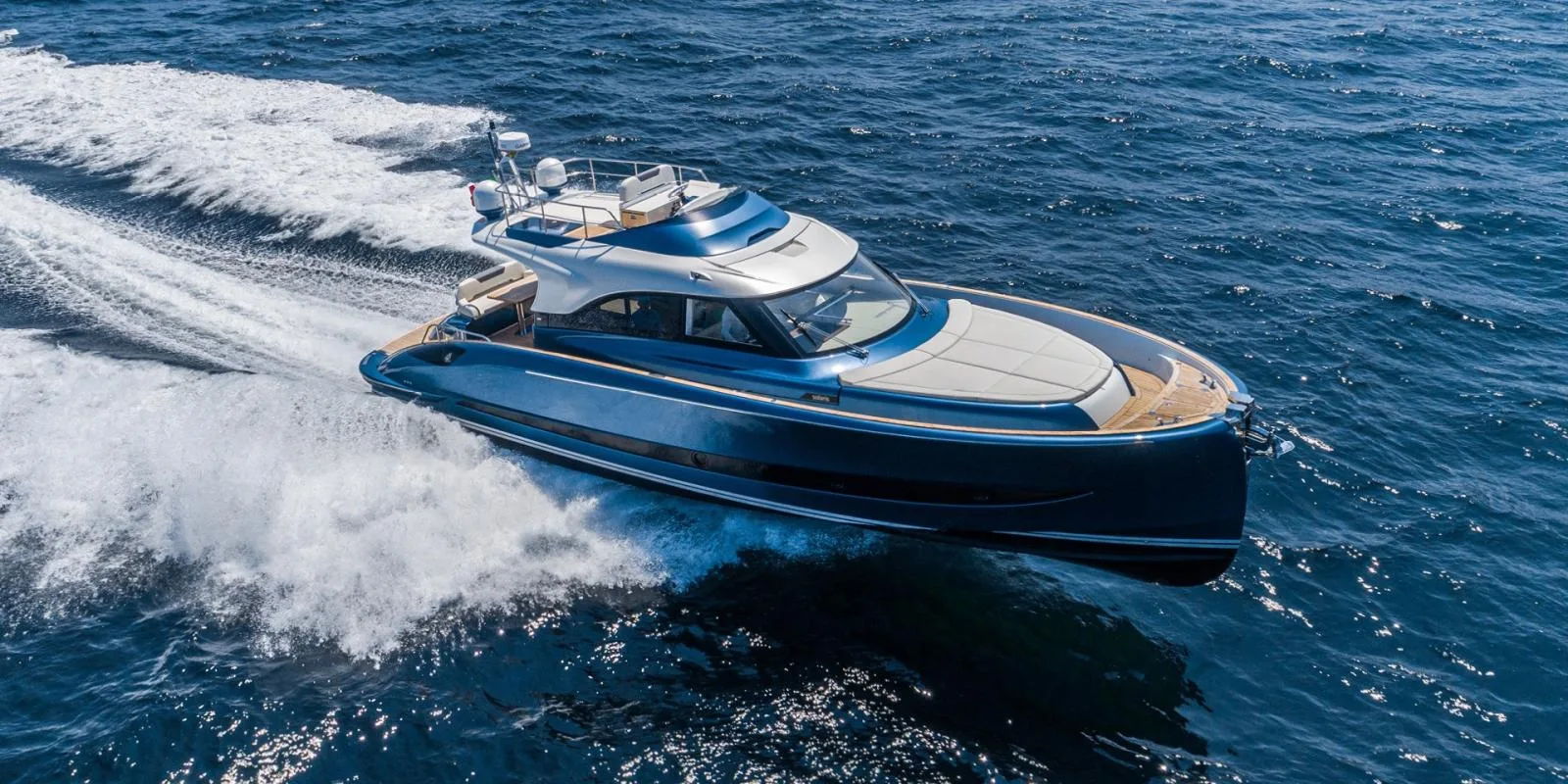Solaris Power 48 flybridge used - photo 1