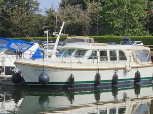 Linssen Grand Sturdy 33.9 Sedan used - photo 1