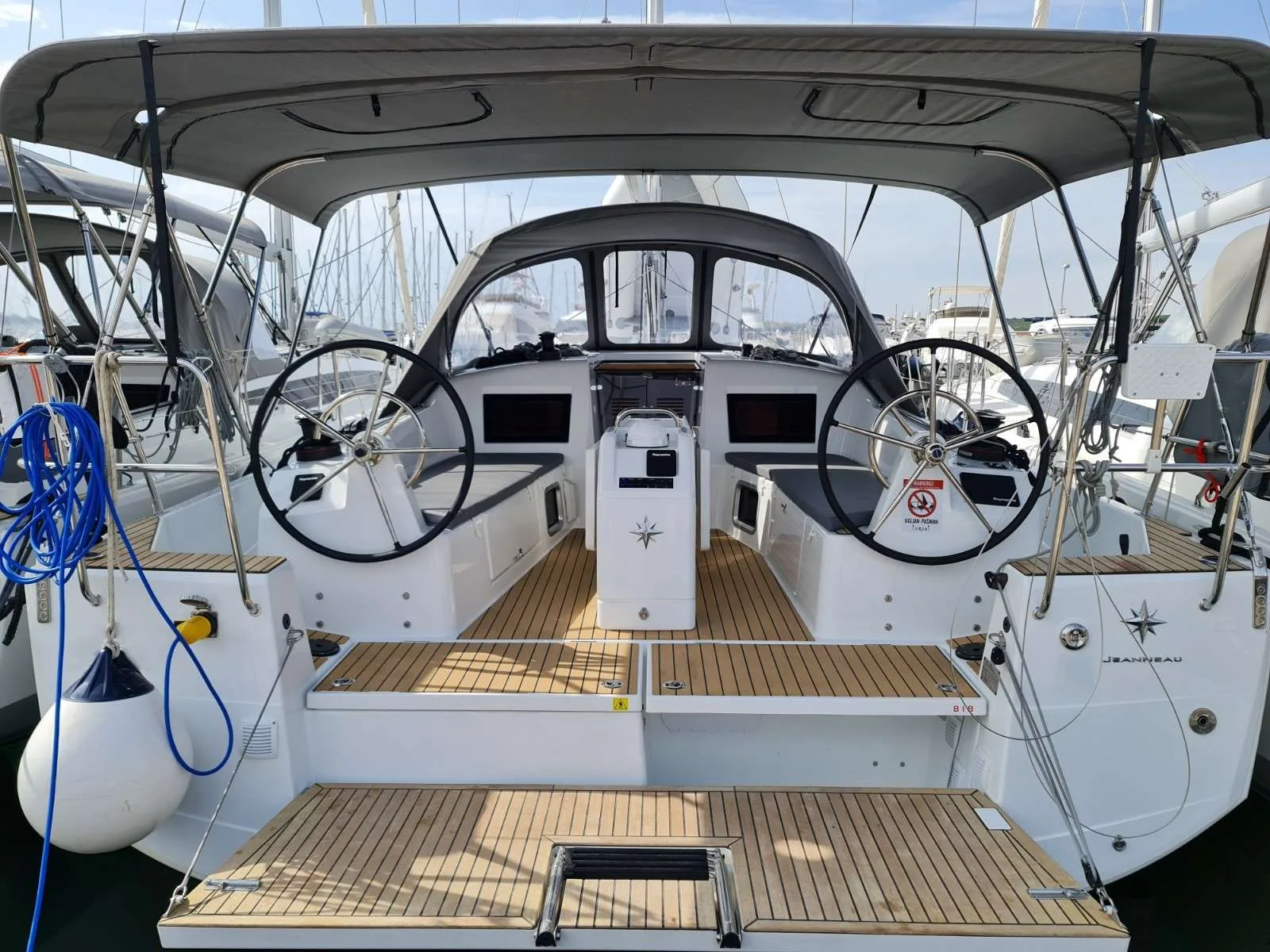 Jeanneau SUN ODYSSEY 410 used - photo 1