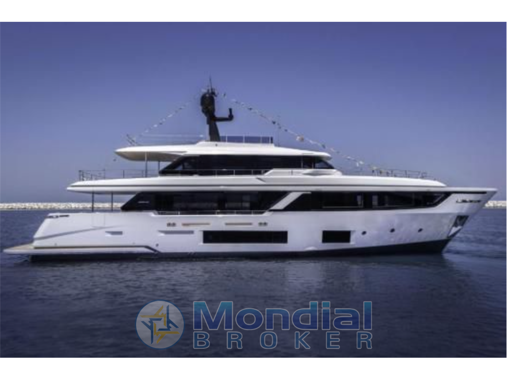 Custom Line Navetta 30 used - photo 1