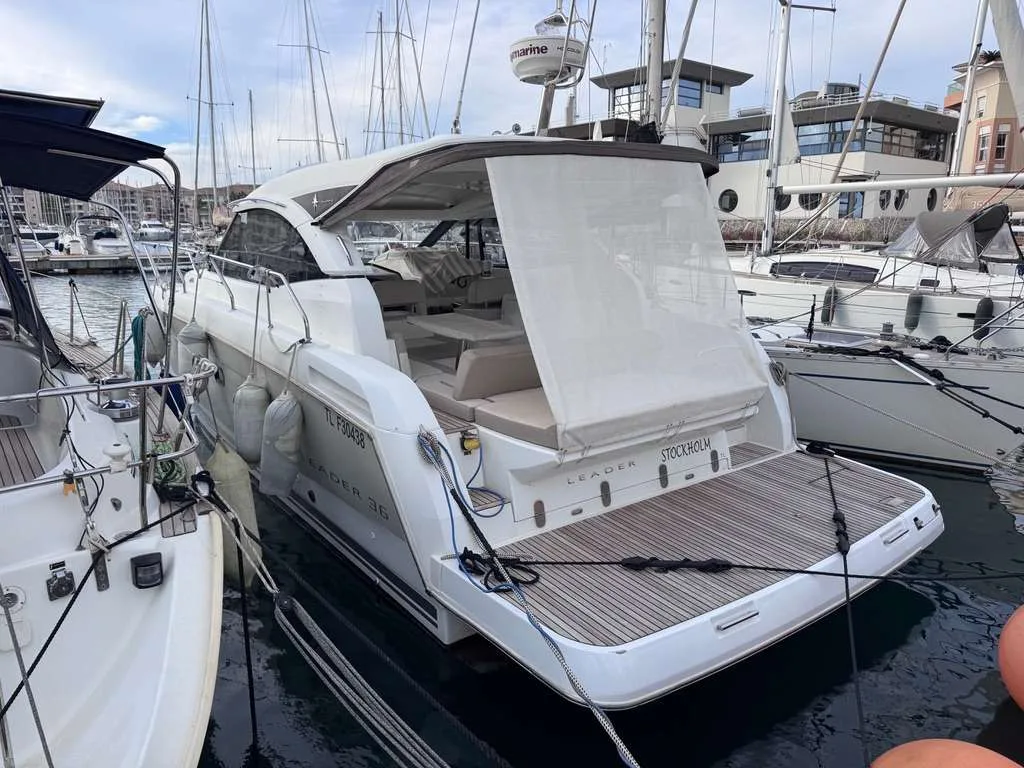 Jeanneau LEADER 36 used - photo 1