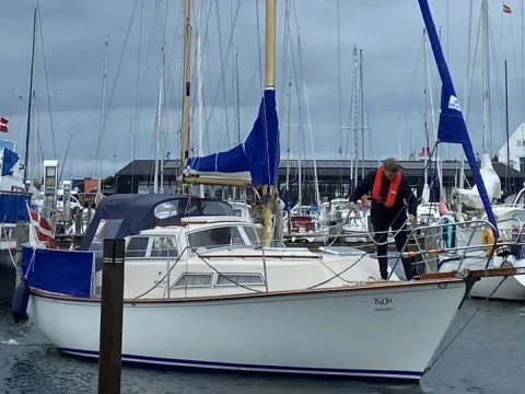 Beneteau Evasion 28 used - photo 1