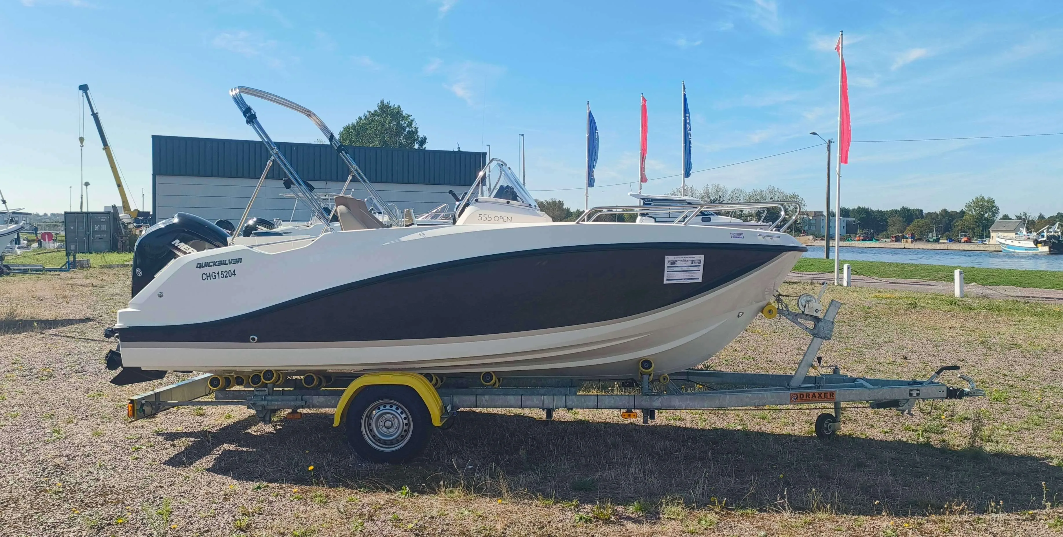 Quicksilver ACTIV 555 OPEN usato - foto 1