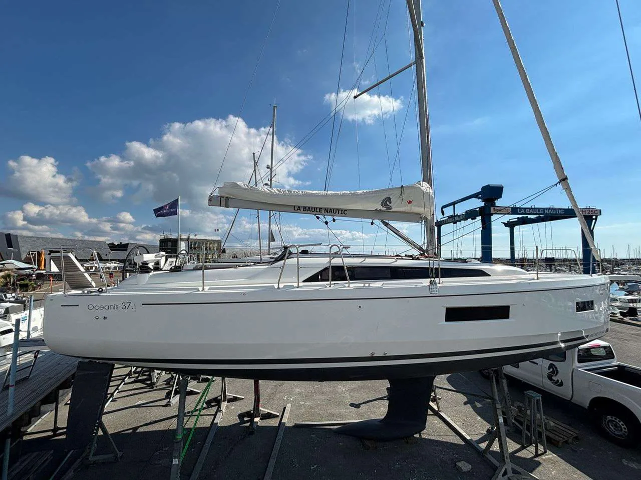 Beneteau OCEANIS 37.1 usato - foto 1