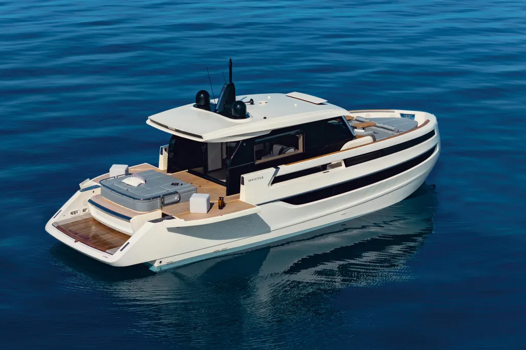 Invictus ST550 used - photo 1