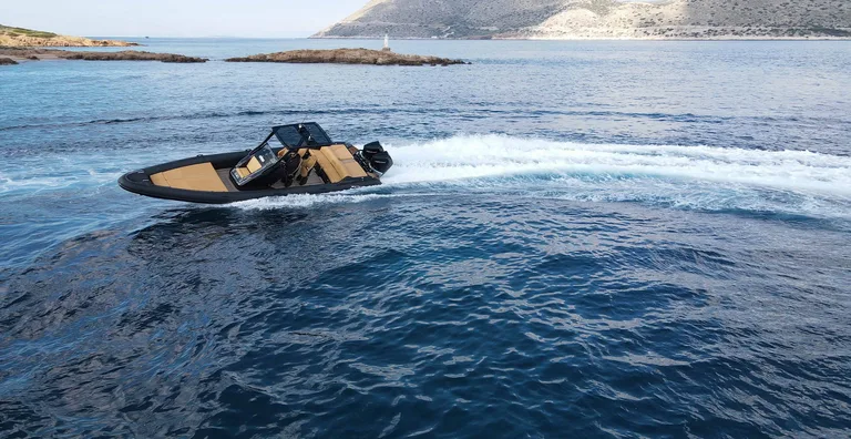 Ribco Seafarer 33