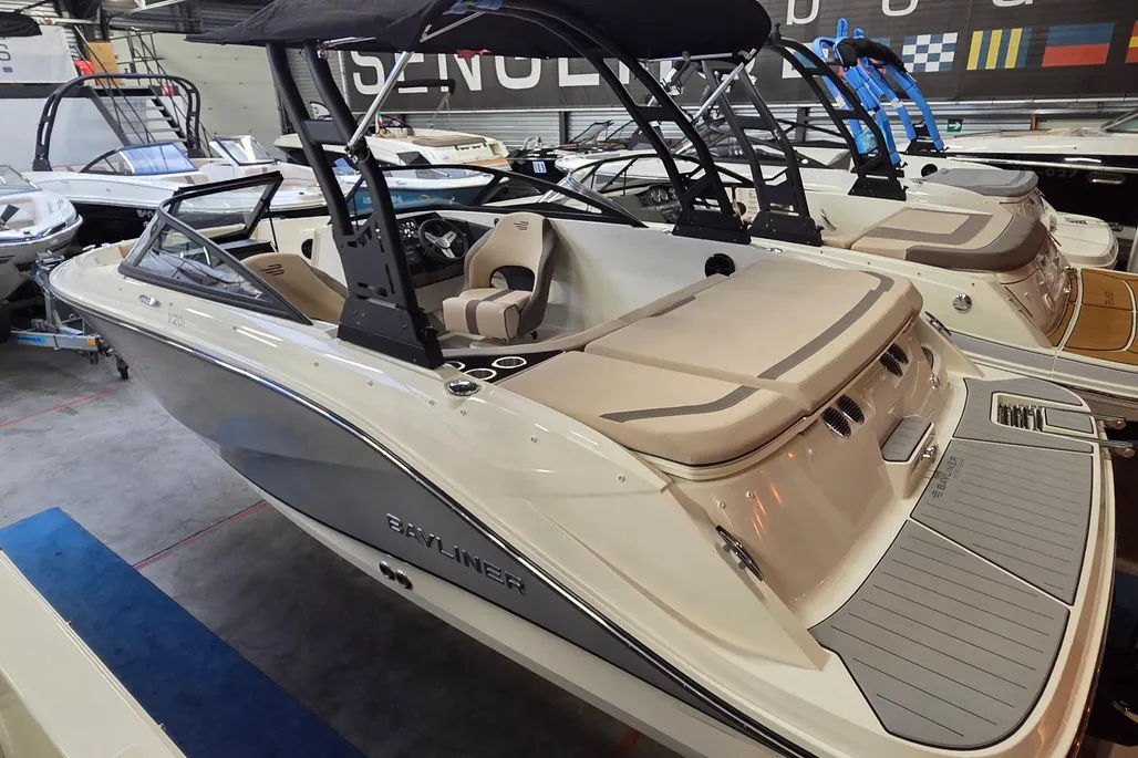 Bayliner V20i gebraucht - Foto 1