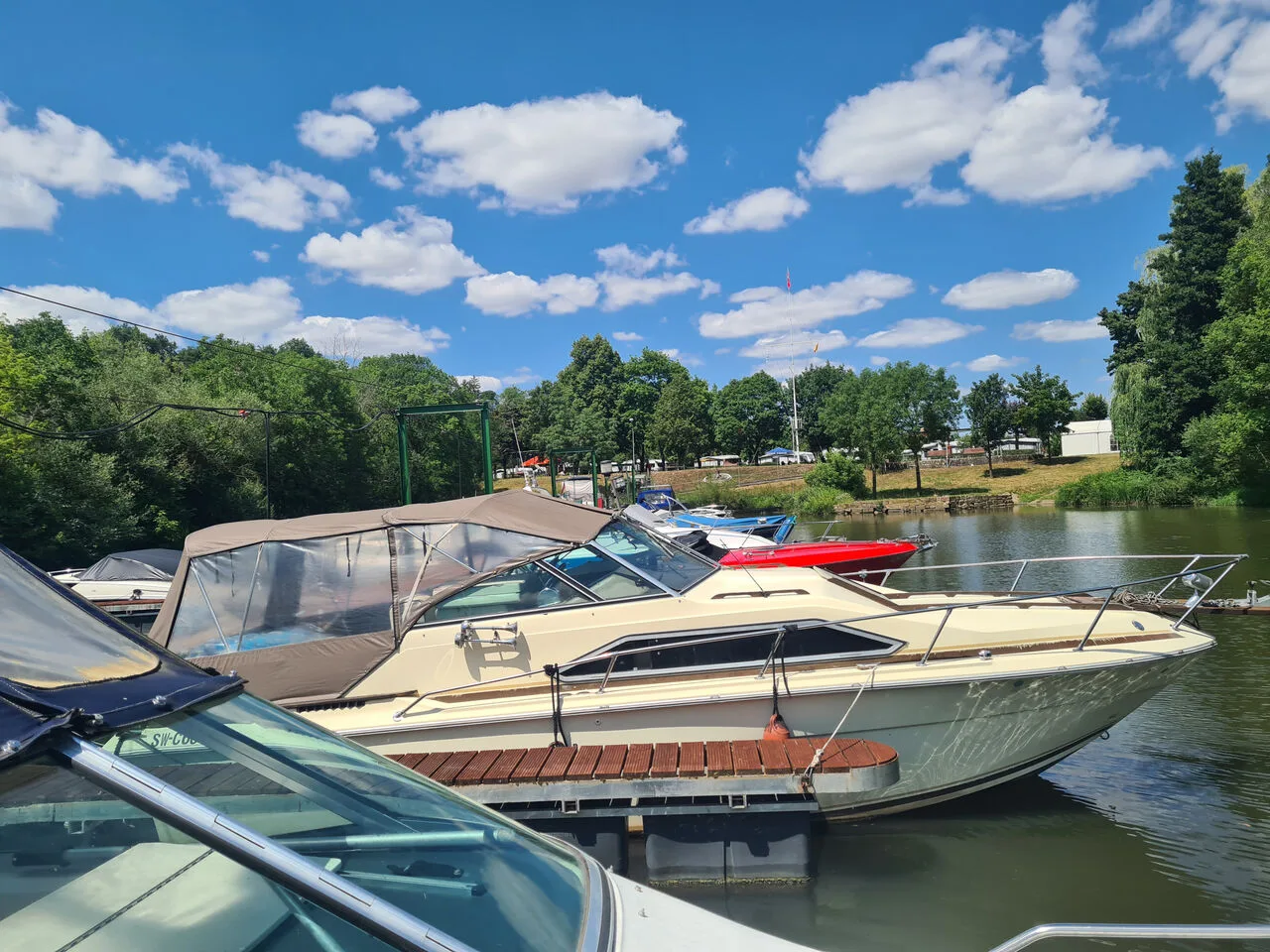 Sea Ray SRV 245 Sundancer gebraucht - Foto 1
