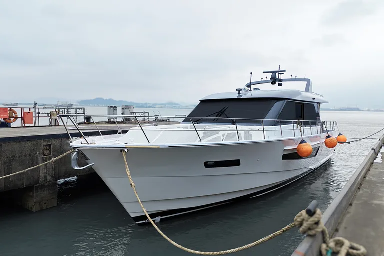 CL Yachts CLB65 SUV