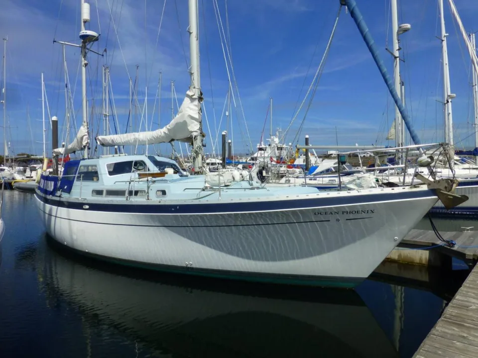 Moody 42 CC Ketch used - photo 1