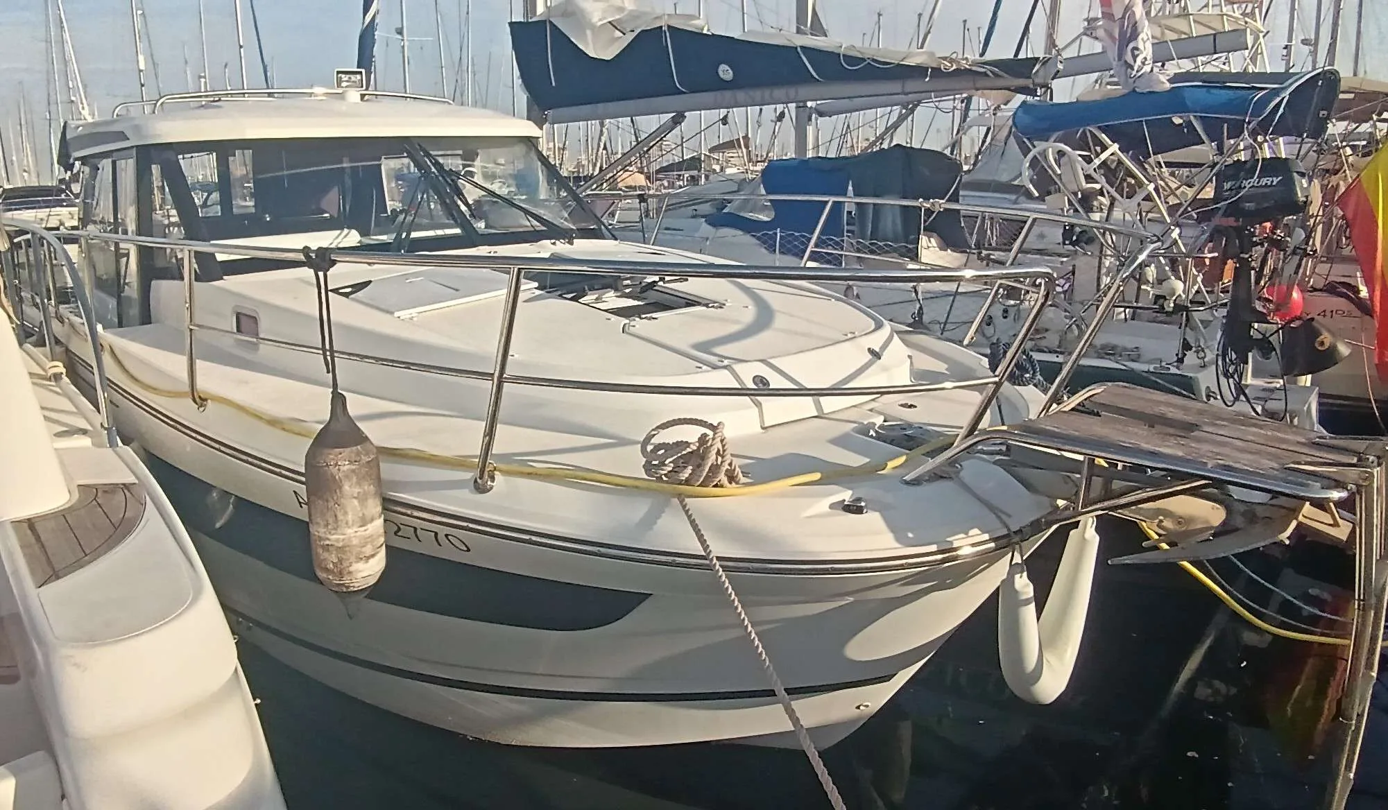 Jeanneau MERRY FISHER 1095 used - photo 1