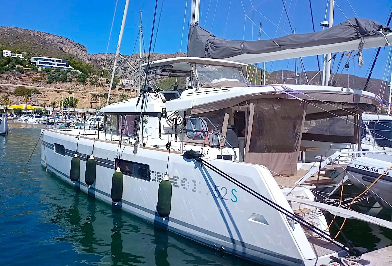 Lagoon 52 S used - photo 1