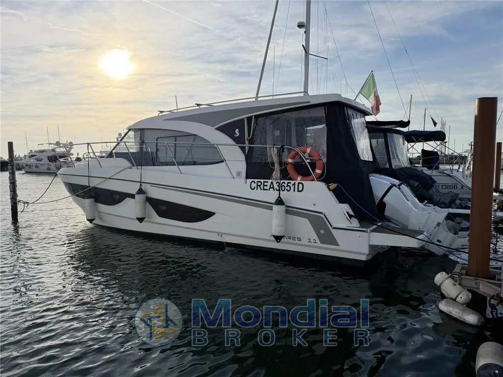 Beneteau Antares 11 OB gebraucht - Foto 1