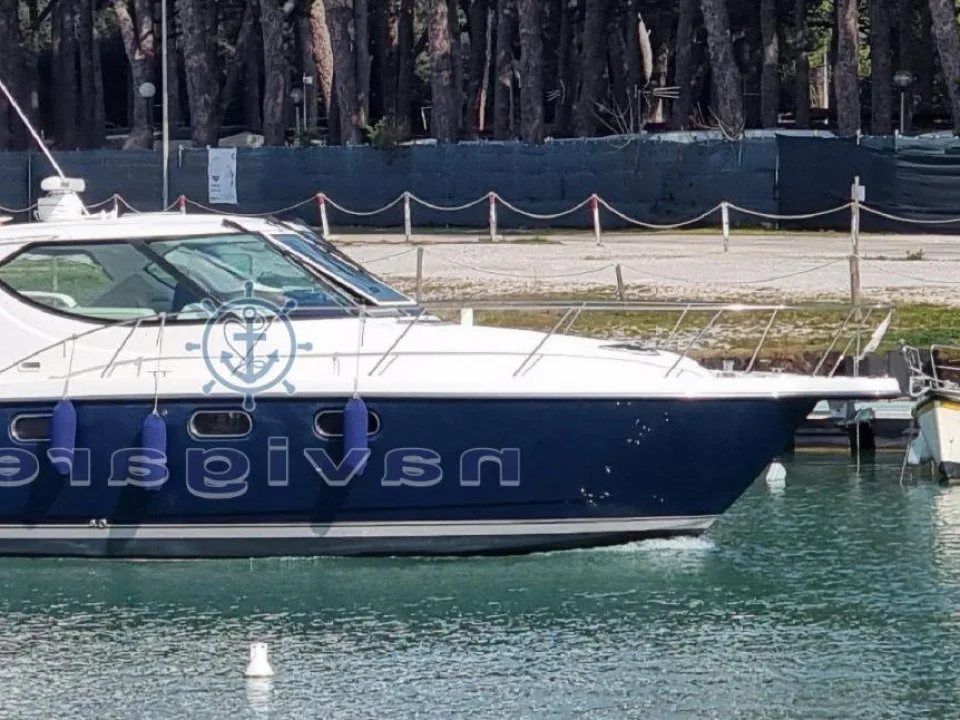 Tiara Yachts 3900 Sovran usato - foto 1