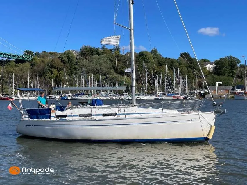 Bavaria Yachts 34 used - photo 1