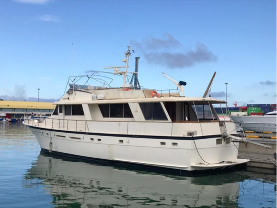 Hatteras 70 used - photo 1