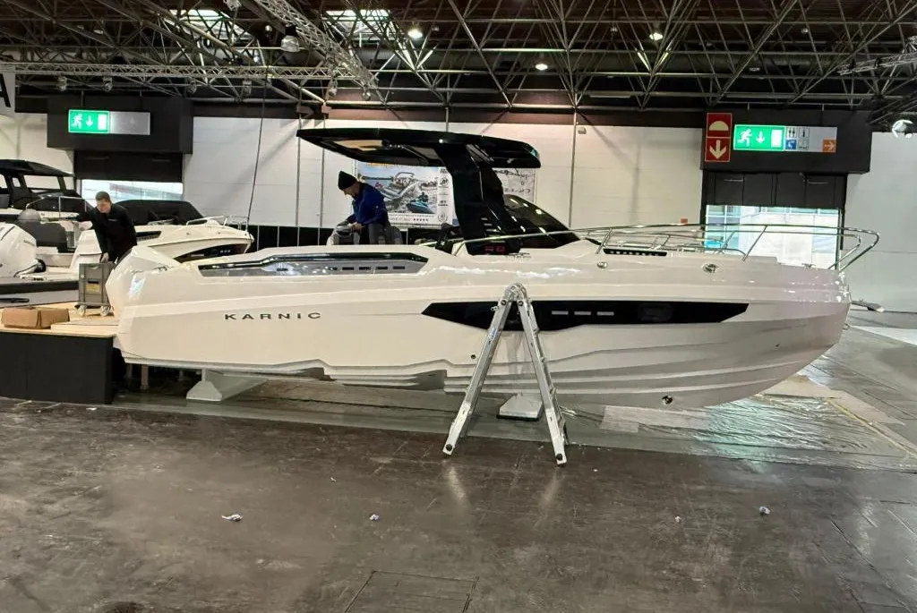 Karnic R 8 HT used - photo 1