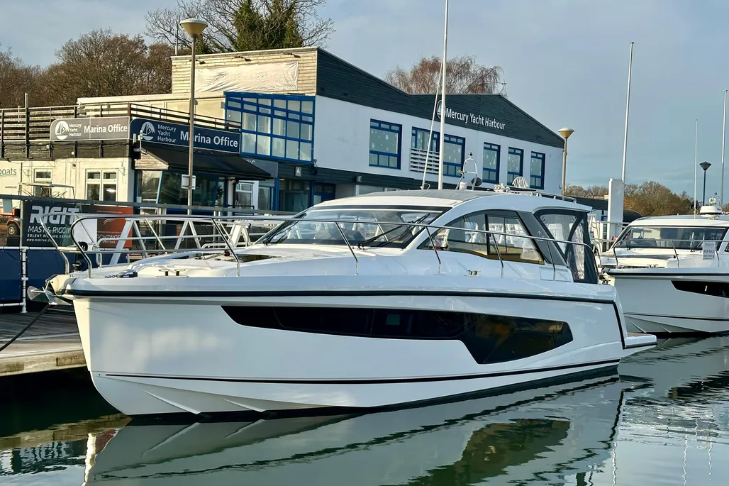 Sealine S335 usato - foto 1