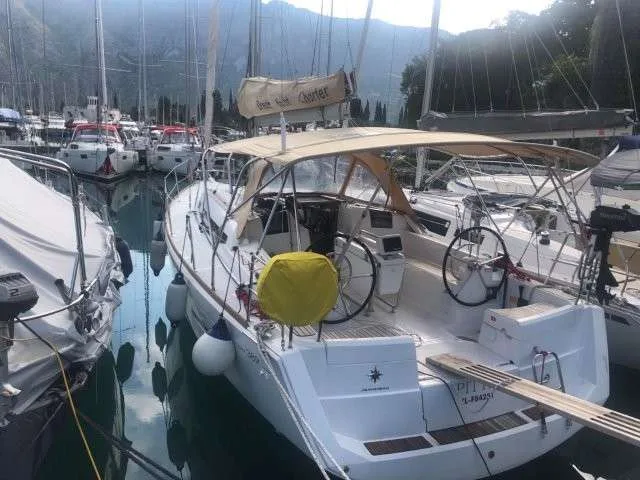 Jeanneau SUN ODYSSEY 389 used - photo 1