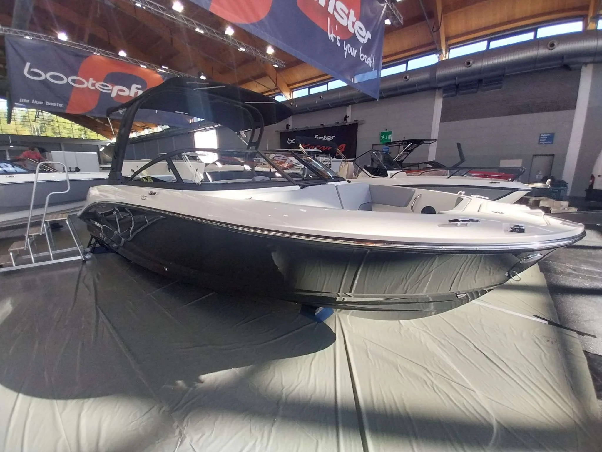 Bayliner V22 gebraucht - Foto 1