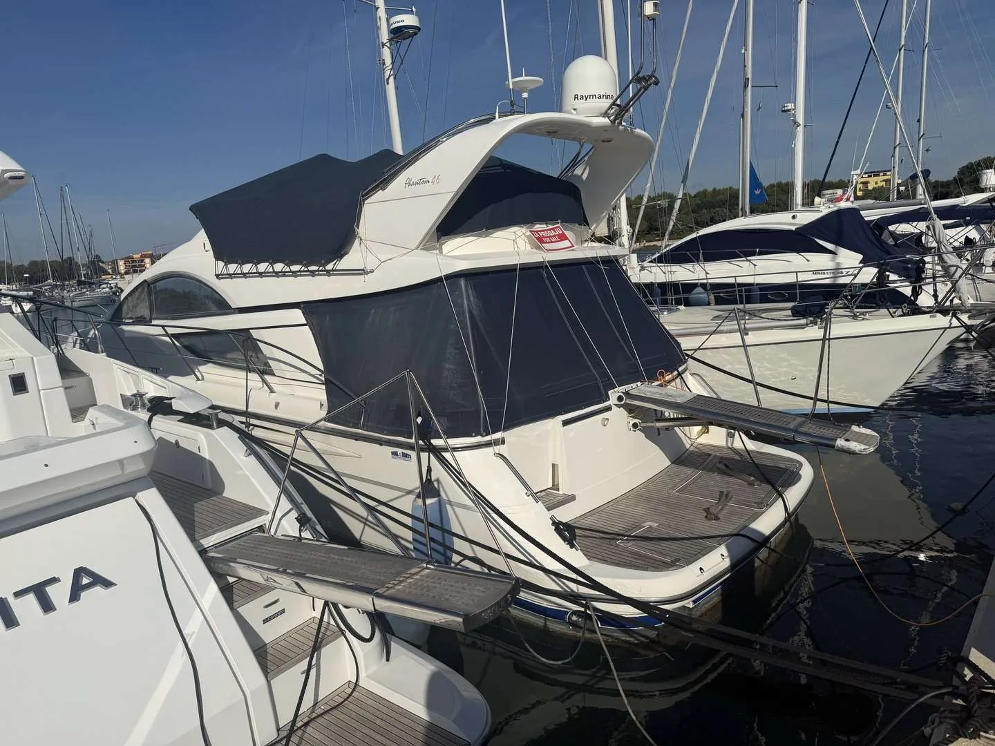 Fairline PHANTOM 46 usato - foto 1