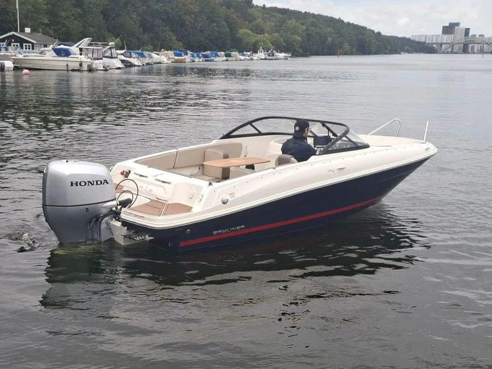 Bayliner VR 4 OE used - photo 1