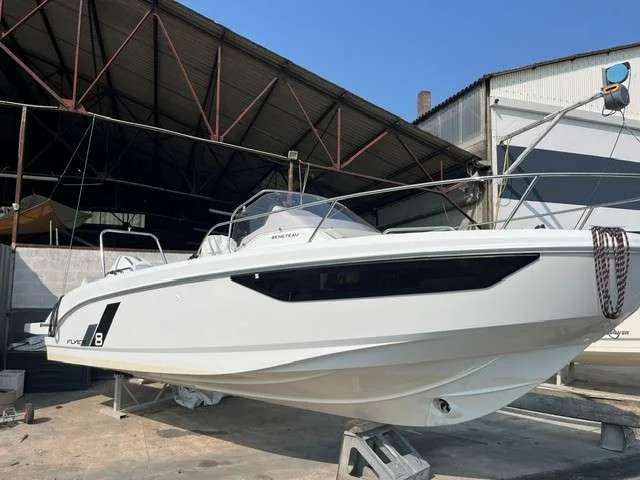 Beneteau FLYER 8 SUNDECK V2 usato - foto 1