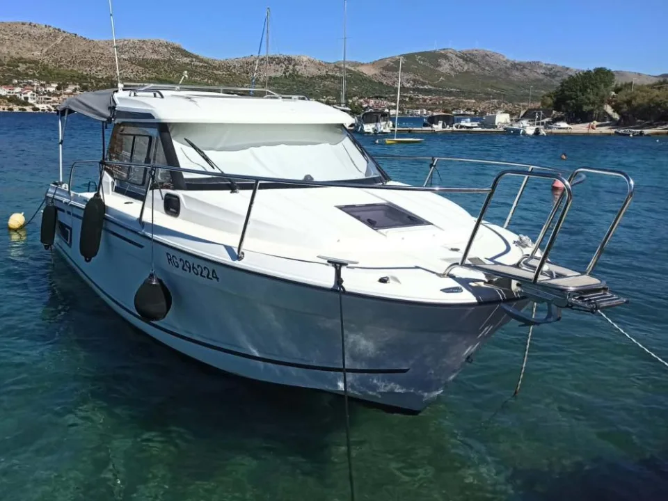 Jeanneau Merry Fisher 795 Serie 2 d'occasion - photo 1 Jeanneau Merry Fisher 795 Serie 2 d'occasion - photo 1