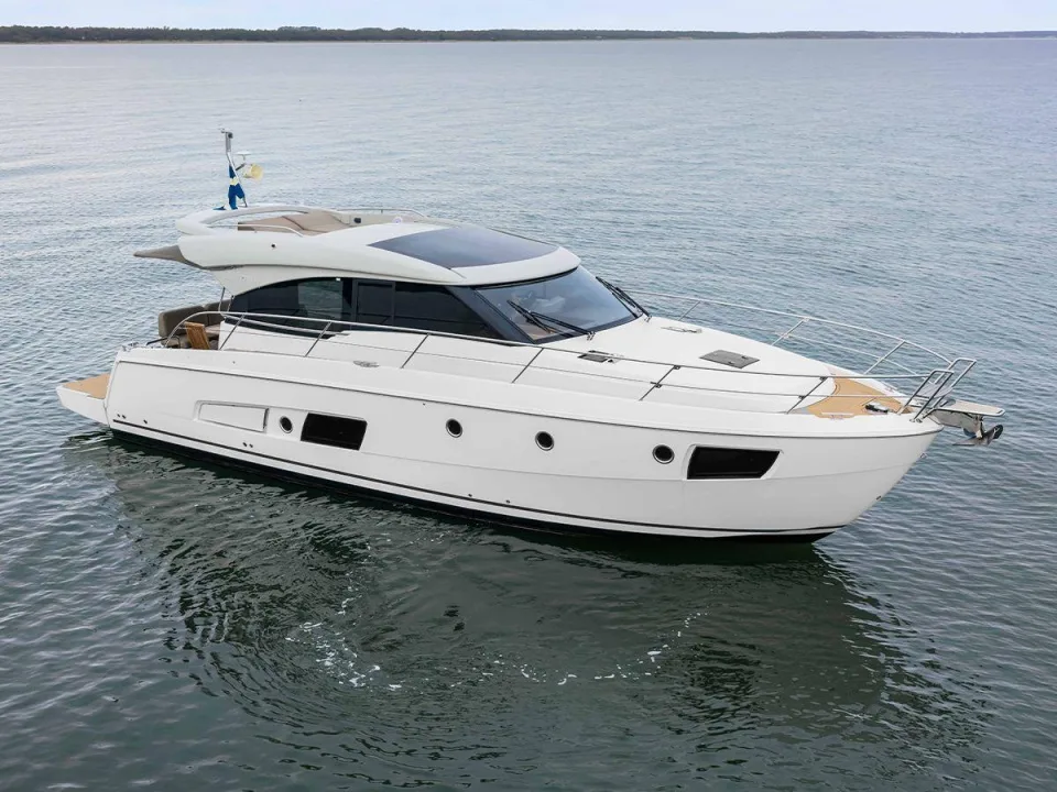 Bavaria Yachts Virtess 420 Coupé d'occasion - photo 1 Bavaria Yachts Virtess 420 Coupé d'occasion - photo 1