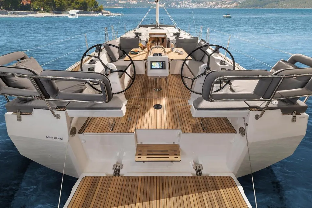Bavaria Yachts C42 gebraucht - Foto 1