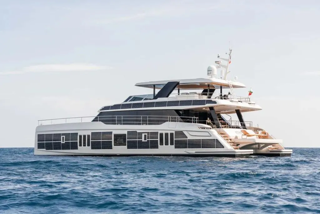 Sunreef 80 Power used - photo 1