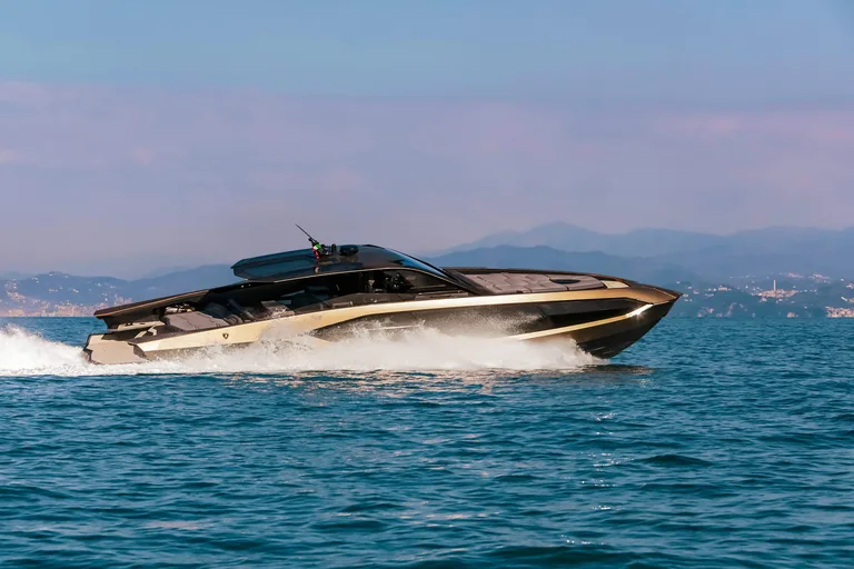 Tecnomar Lamborghini 63