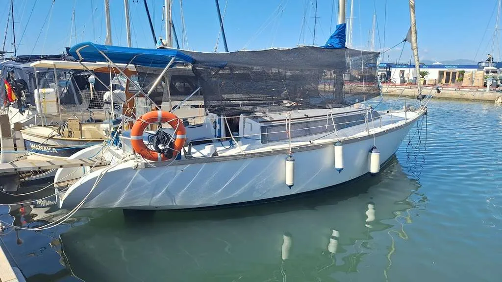 Dufour 31 used - photo 1