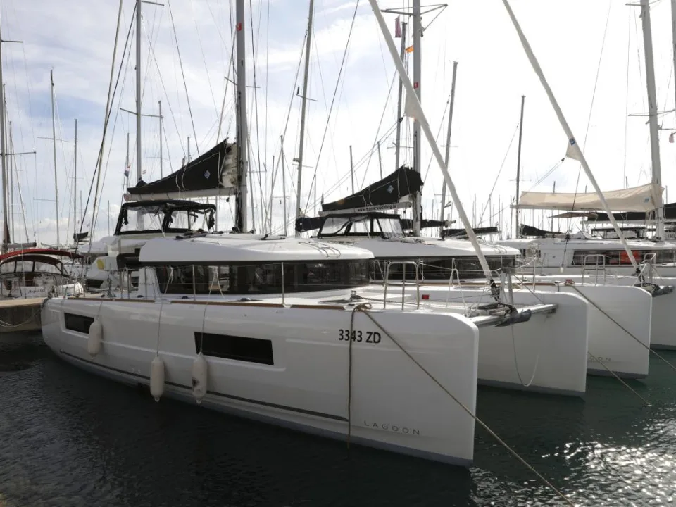 Lagoon 40 gebraucht - Foto 1