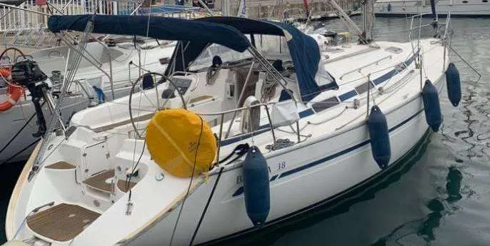 Bavaria Yachts 38 CRUISER usato - foto 1