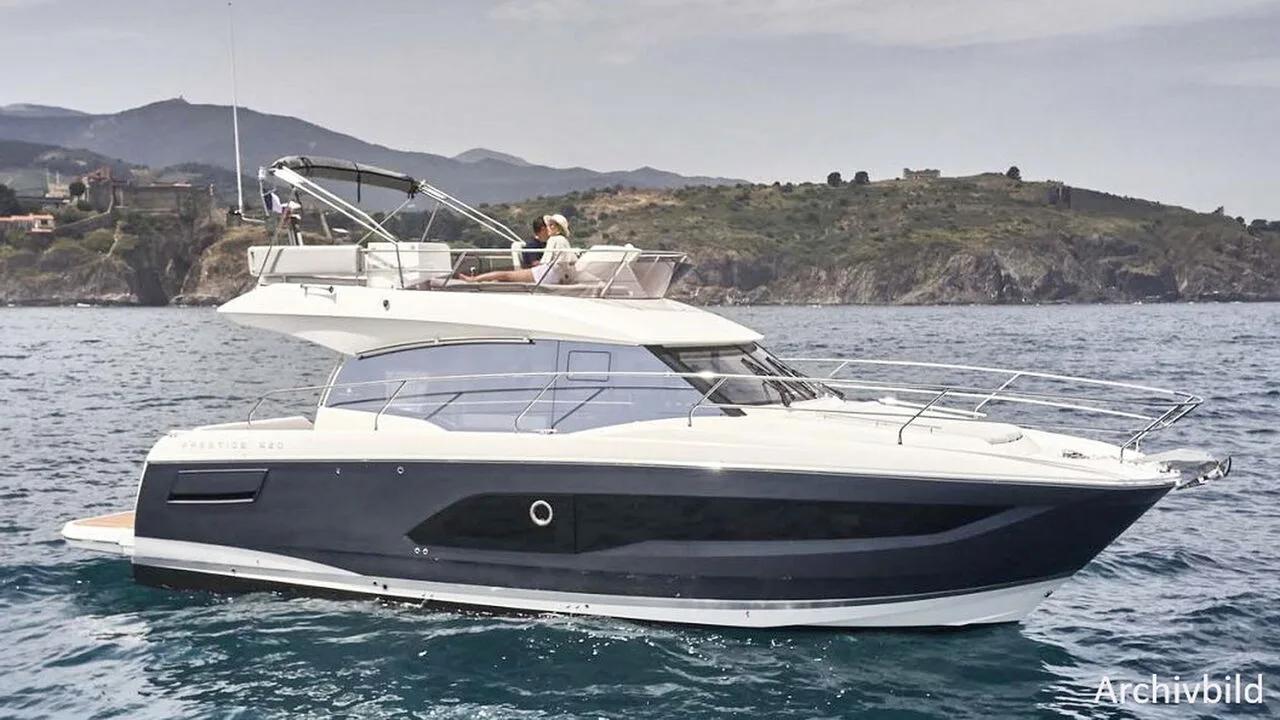 Prestige 420 Fly d'occasion - photo 1