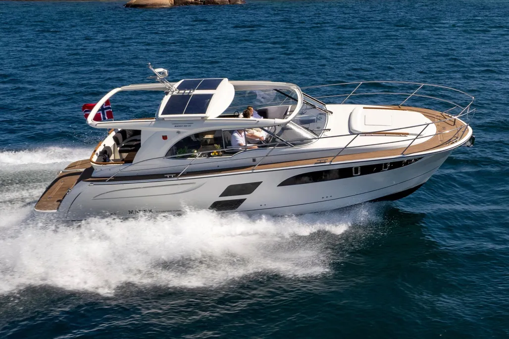 Marex 360 Cabriolet Cruiser d'occasion - photo 1