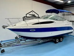 Bayliner 275 w/ Cummins MerCruiser 2.8L 200HP Diesel gebraucht - Foto 1