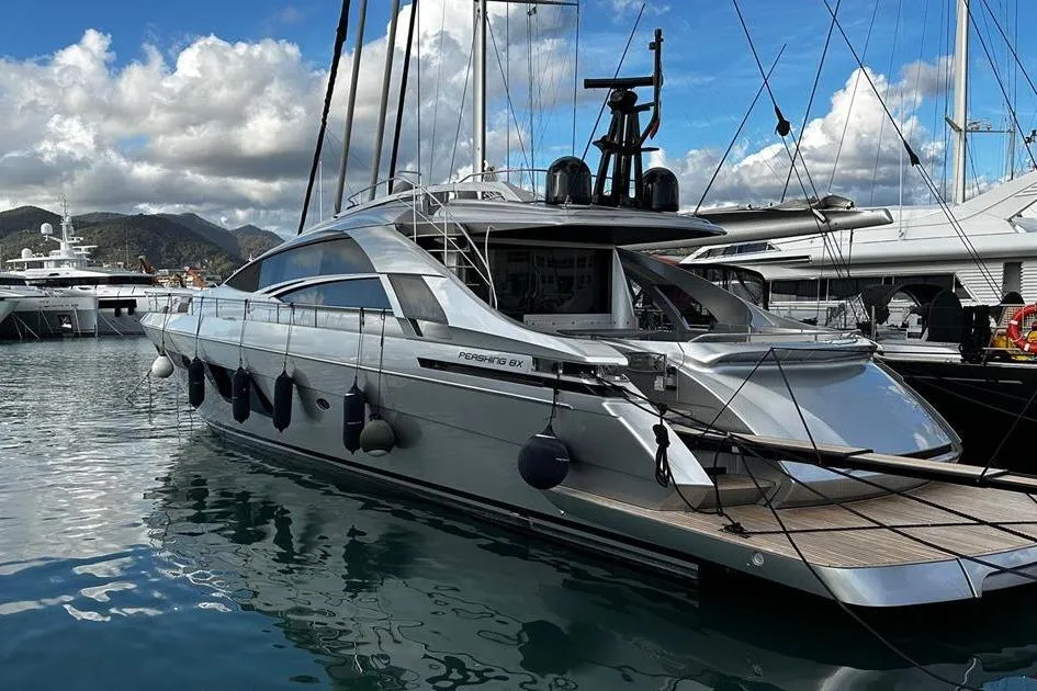 Pershing 8X usato - foto 1