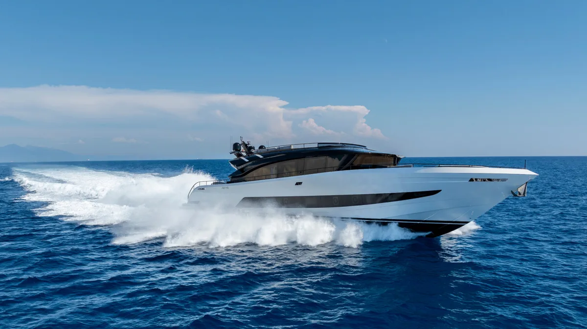 AB Yachts AB 110