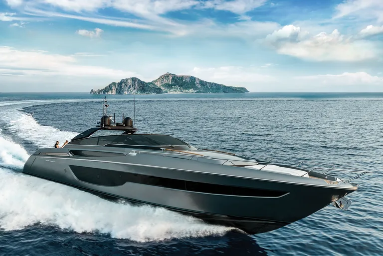Riva 76' Bahamas Super