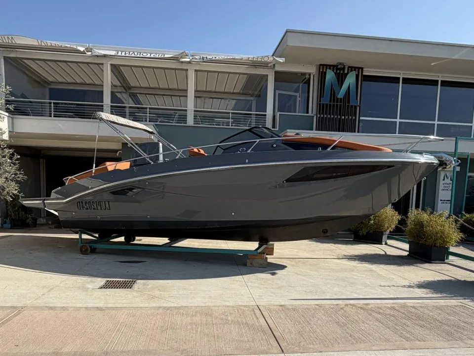 Cranchi E30 Endurance gebraucht - Foto 1