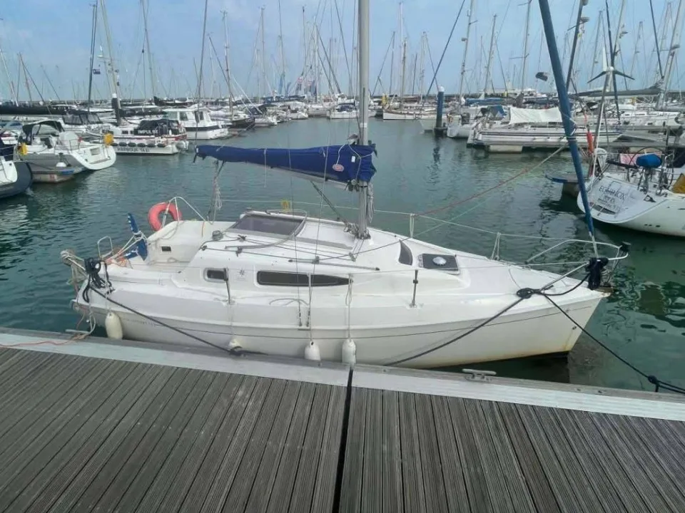 Jeanneau 24.2 used - photo 1